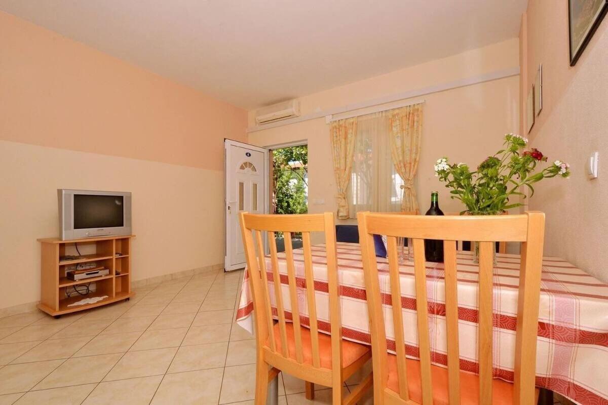 Apartments Sima Trogir Exterior foto